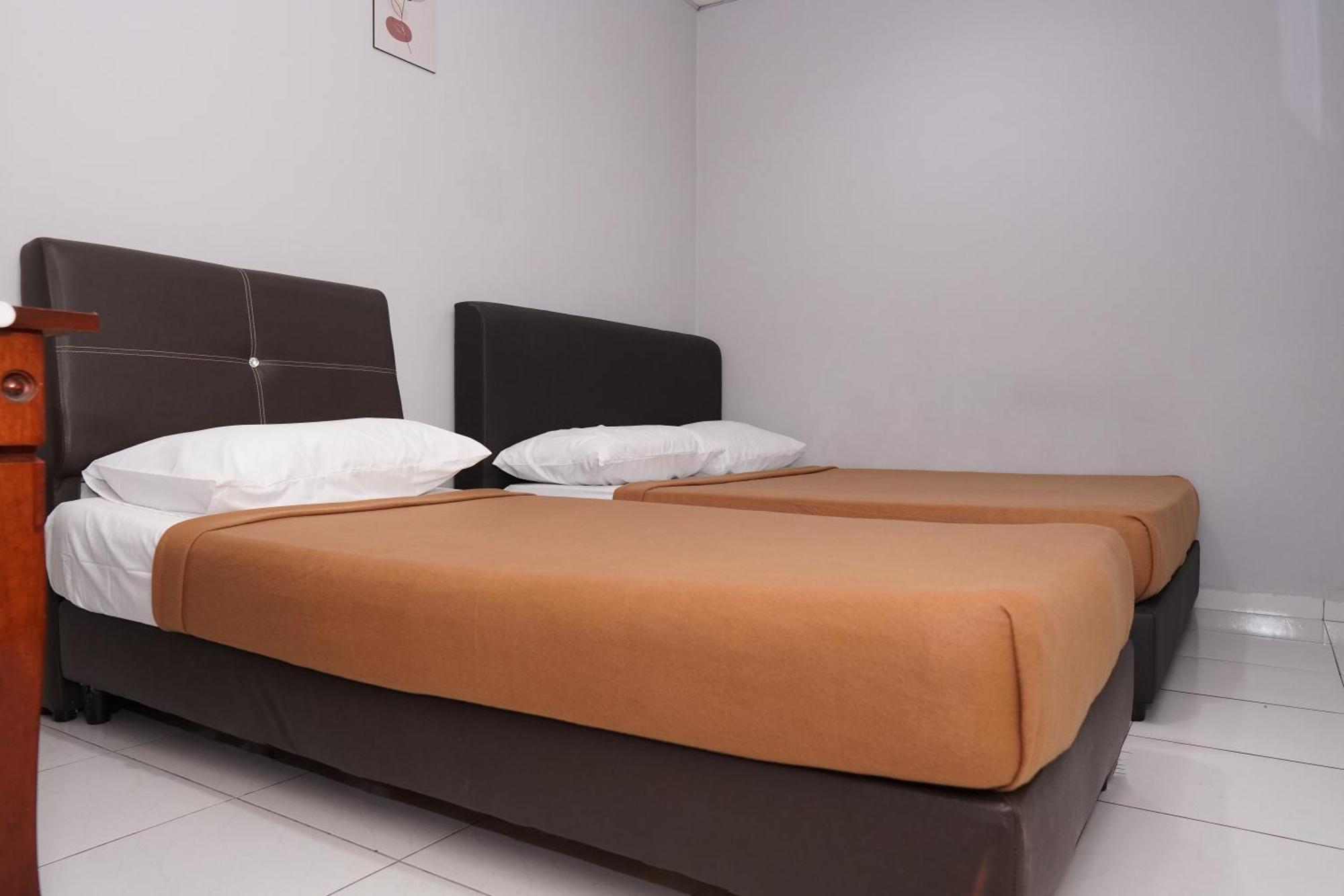 Hotel Sixty Nine Johor Bahru Exterior foto